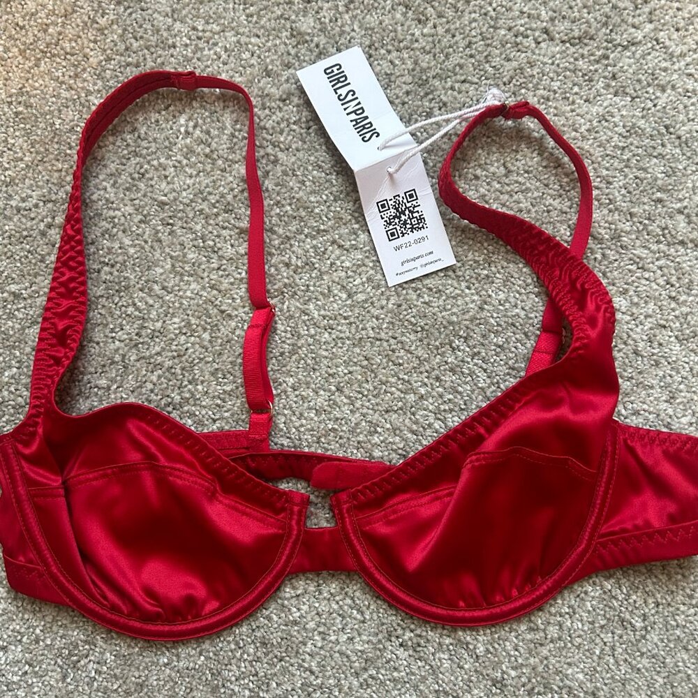 NWT GirlsInParis Melrose Cherry Bell Bra